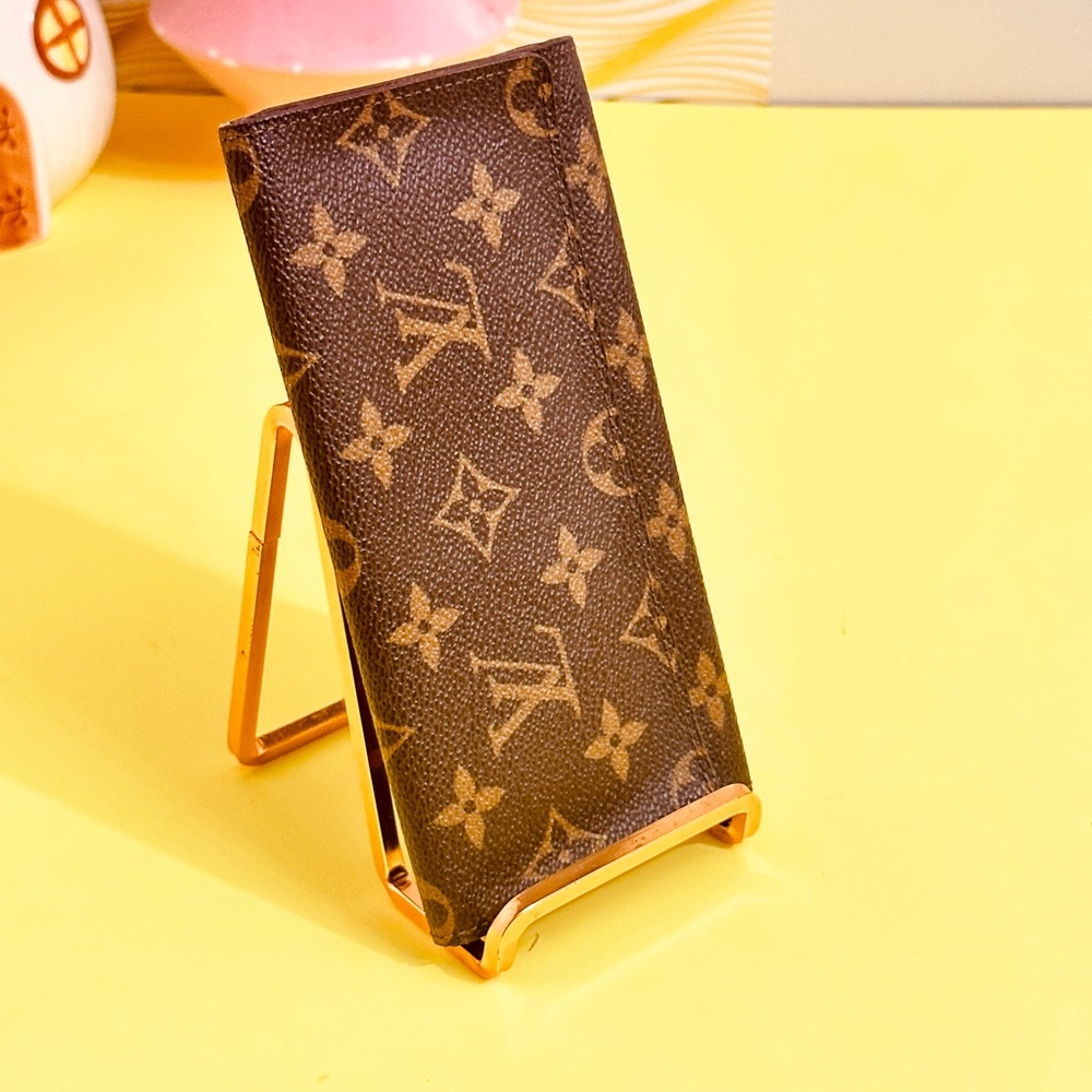 Louis Vuitton Brown Monogram clutch wallet - Picture 2 of 13